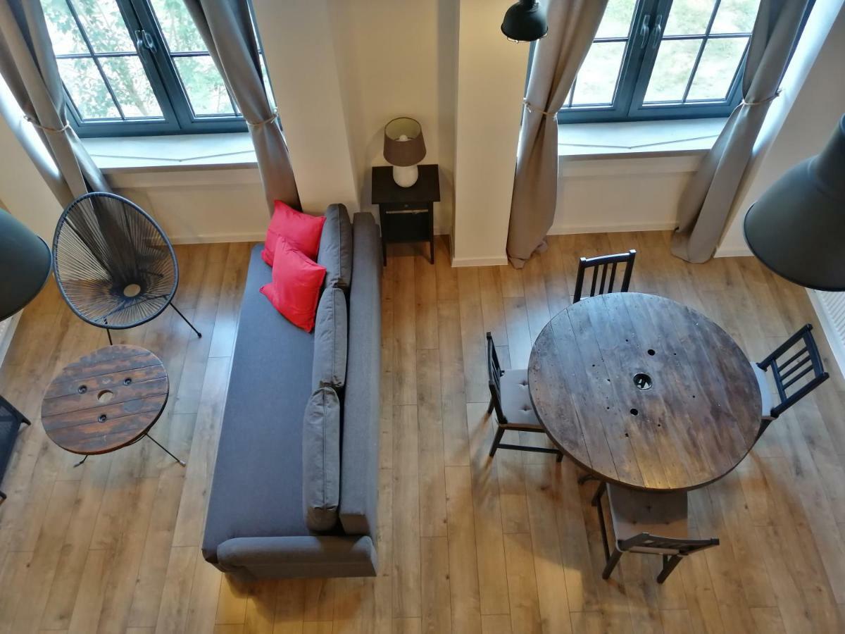 Redcity Loft Zyrardow Bagian luar foto